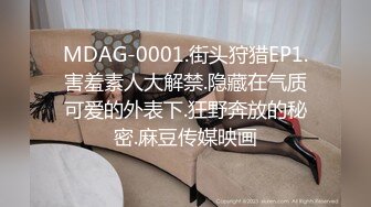 小姨子和单男再屋内啪啪老婆偷窥实在受不了了跑到床边自慰了起来谁来帮帮她