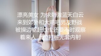 极品反差女神私拍，万人追踪OF豪乳小姐姐【Carly卡莉】订阅，紫薇露出啪啪，女神的另一面很母狗的 (3)