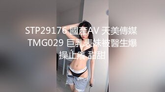 2024年，【蓝姐姐】，快手上的20岁贫乳妹子，乖乖女眼镜妹，极致反差，全裸自慰脸穴同框