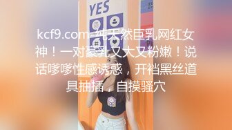 对话非常精彩，多毛大屁股模特酒店拍摄女体，坏坏的摄影师玩起了精油催情按摩外加道具，硬是把女模搞出感觉淫叫