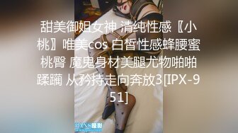 隔壁的小娘子真骚，淫水多多发情期，衣服都没脱光就草上了，无套抽插玩弄骚奶子给狼友看逼逼，激情上位干射