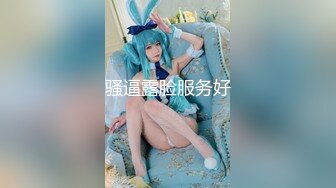 商场女厕偷拍 牛仔裤美女阴毛杂乱的小肥B